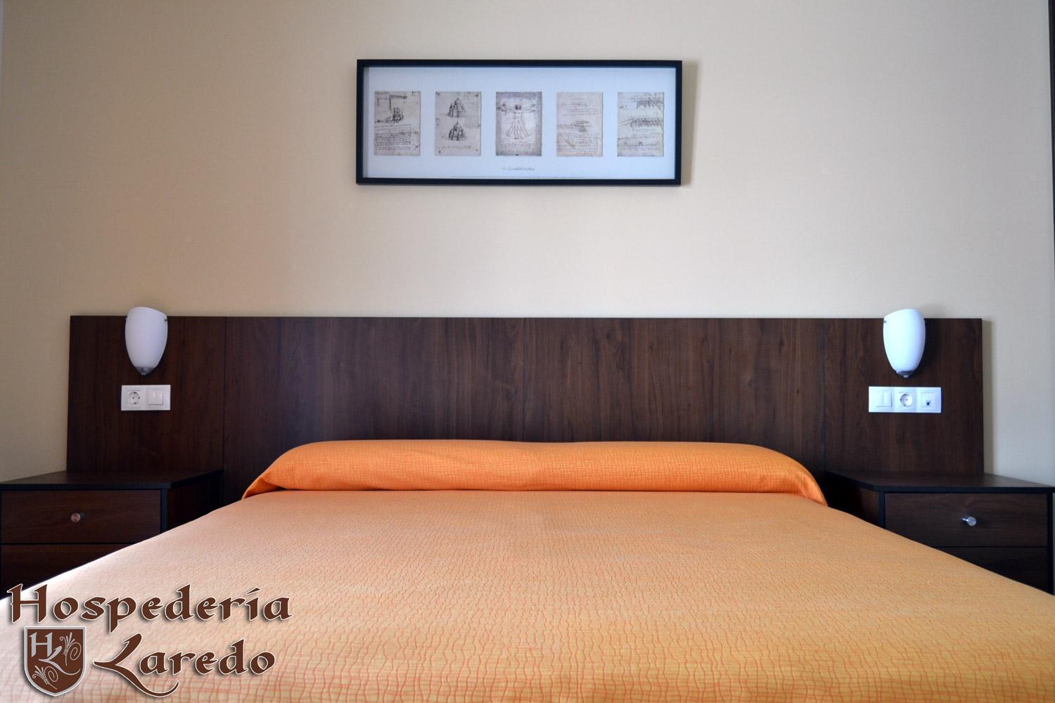 Hospederia Laredo Hotel La Carlota Exterior photo